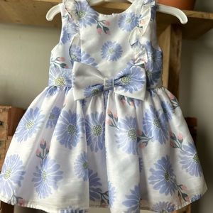 Floral infant dress ✨